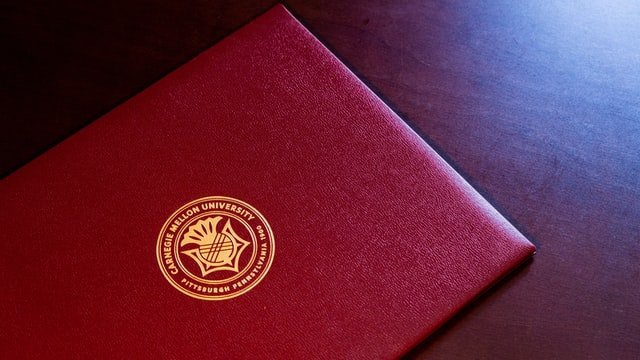 Presenting your College Diploma Replica