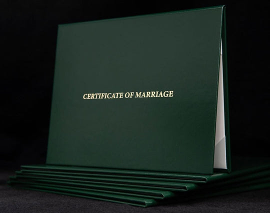 Engraved marriage certificate cover with elegant design, featuring the "Hey Congrats!" brand logo on a high-quality material.